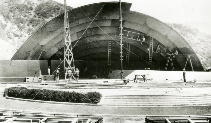 Lloyd Wright’s second shell (built in 1928) was composed of 9 wooden panels that could be assembled and disassembled in a day