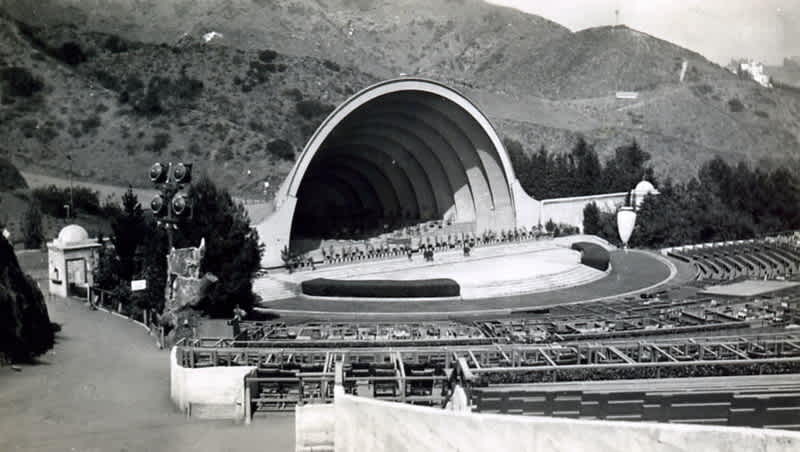  1929 Allied Architects’ designed semi-circular shell 