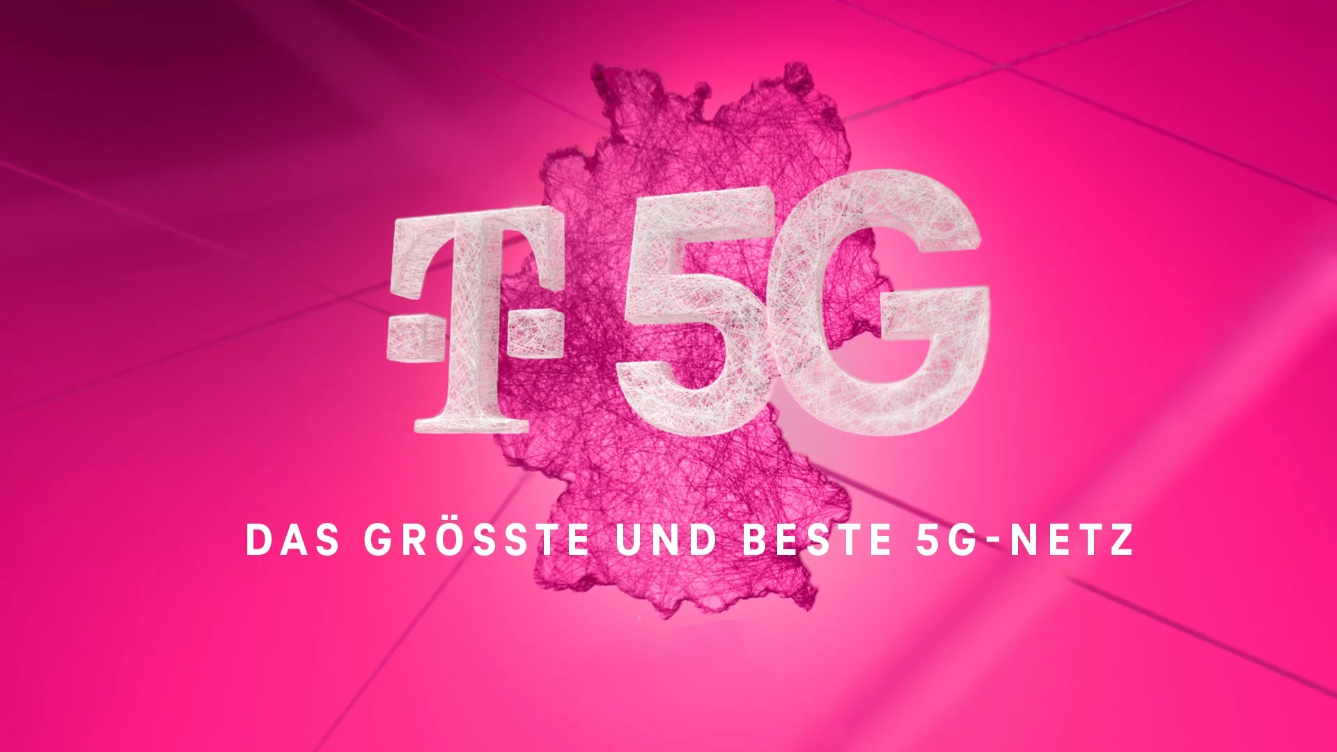 Telekom Keyvisual consiting out of the letters T5G in front of the shape of Germany. All consisting out of a weaved structure of white lines.