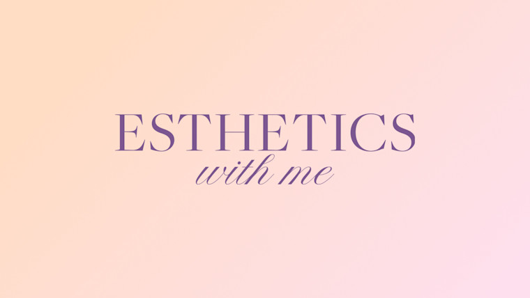 She had 300 clients texting her personal phone. Then she found Mangomint.