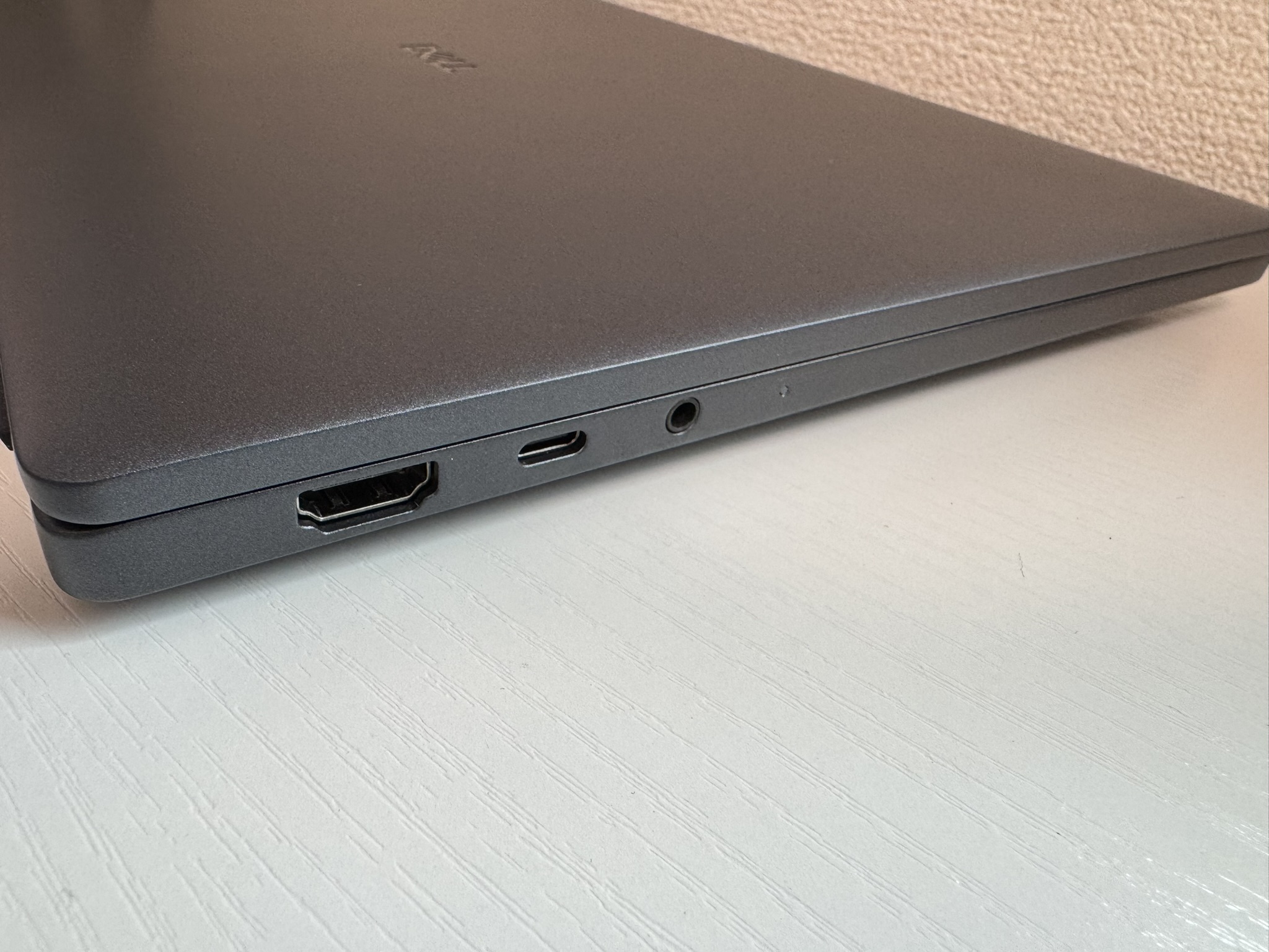 dell-pro-side-01.JPEG