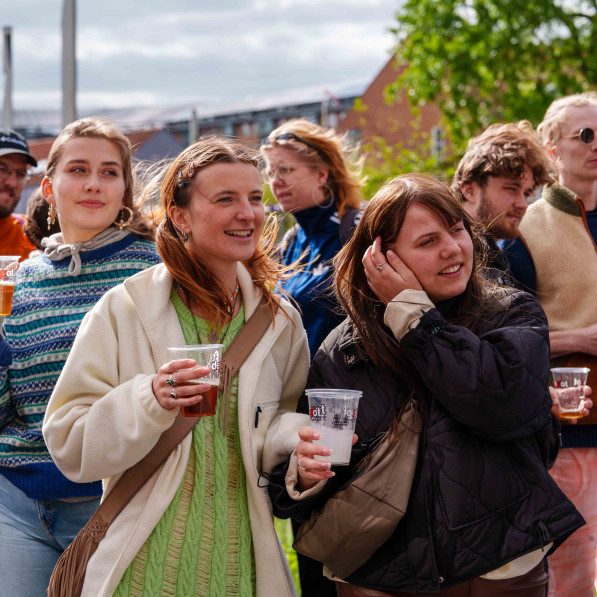 young people at the castle battle