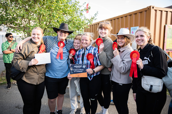 Slotskampen 25: Bondegården