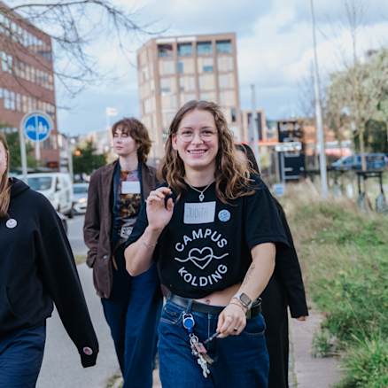 Judith med Campus Kolding T-shirt i campus