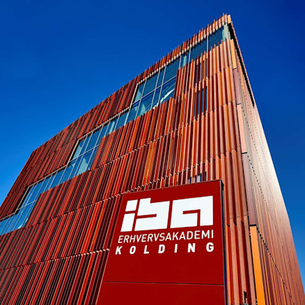 IBA-1600px COLOURBOX51615216