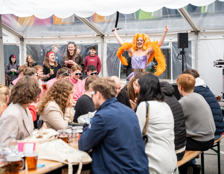 Dragshow til Slotskampen lille