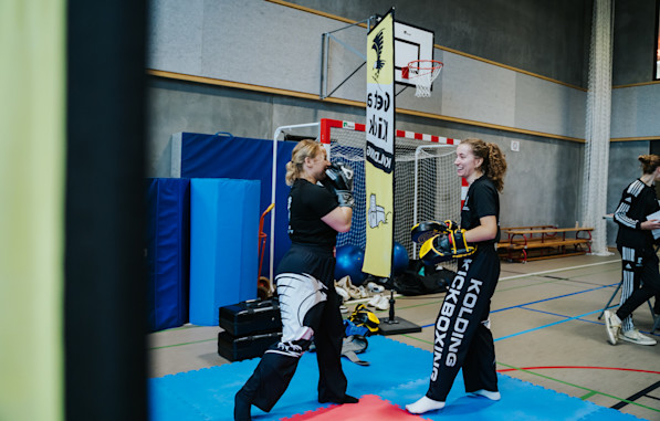 Campus Fair kick boxing