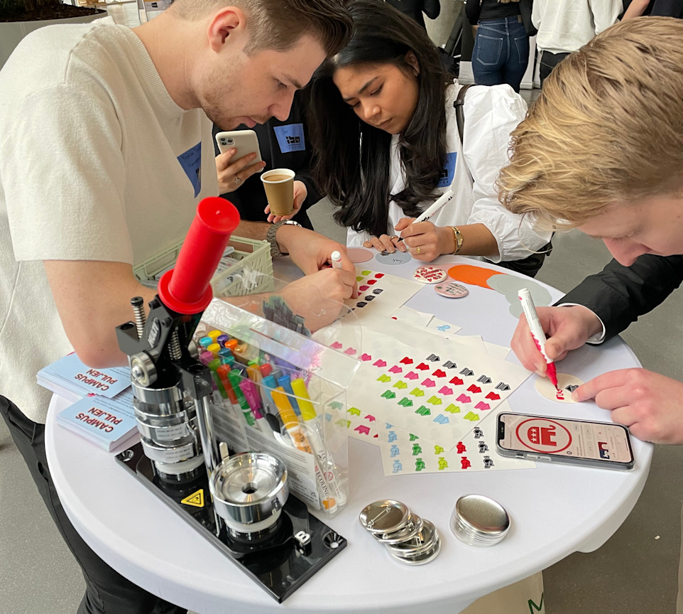 Badge workshop