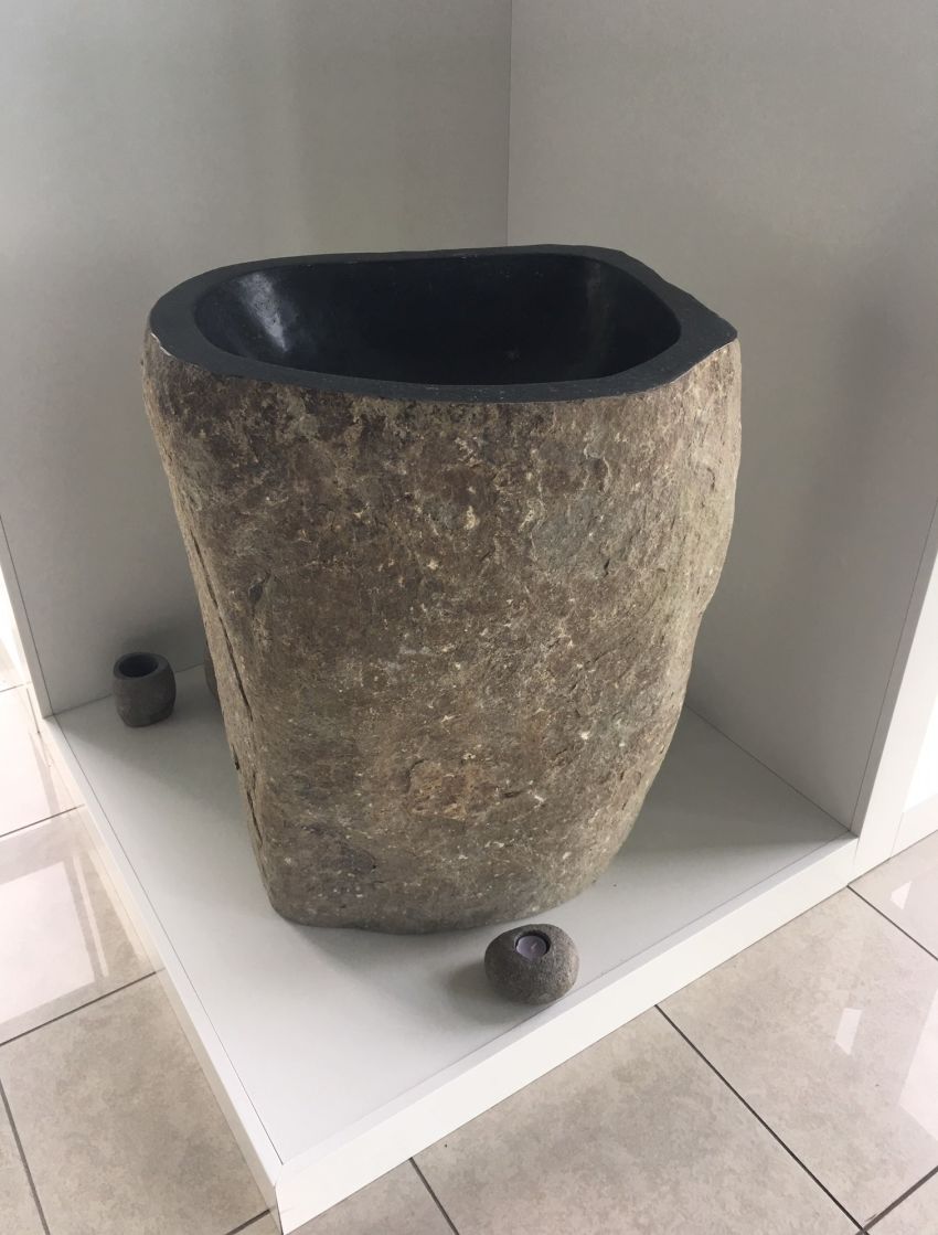 Lavabo pezzo unico in pietra naturale Flinstones