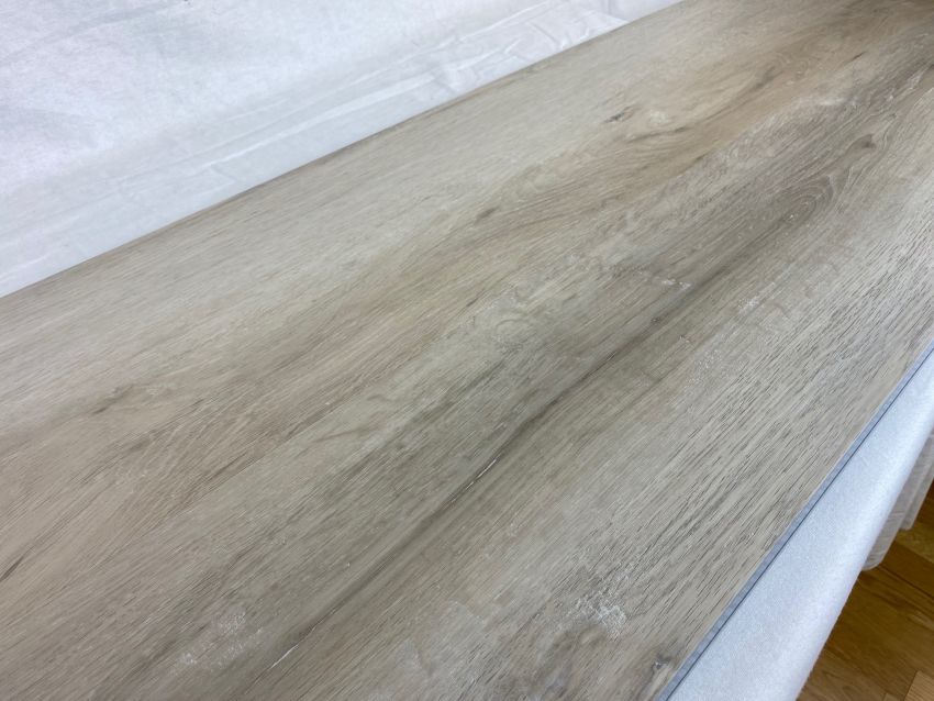 Pavimento in vinilico SPC Rovere Classico spessore 6 mm Bertolani Store