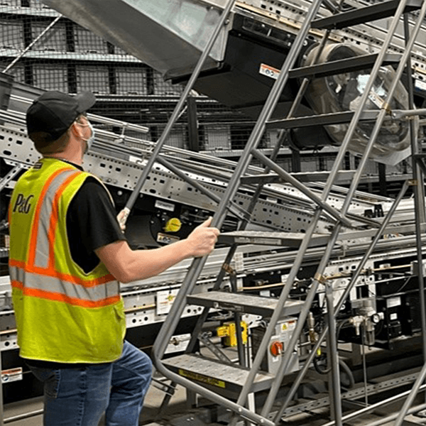 Michael Saltzman, ACP Tech, Northeast Distribution Center, Shippensburg, PA. I like the fact that I get the satisfaction of knowing that I did my part in ensuring that this machine doesn't stop so that we meet our goals for ourselves and our customers.