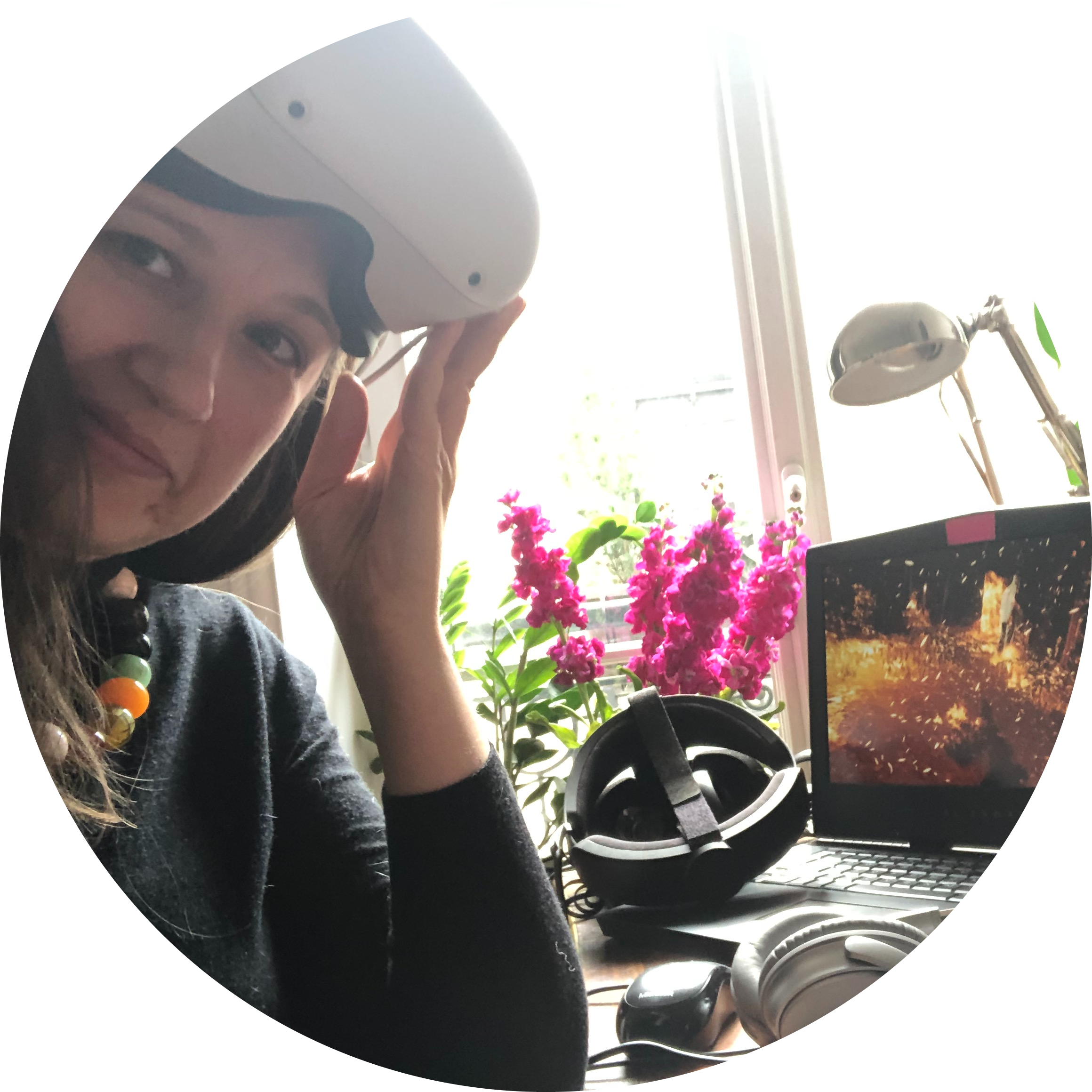 Ioana Matei with VR headset