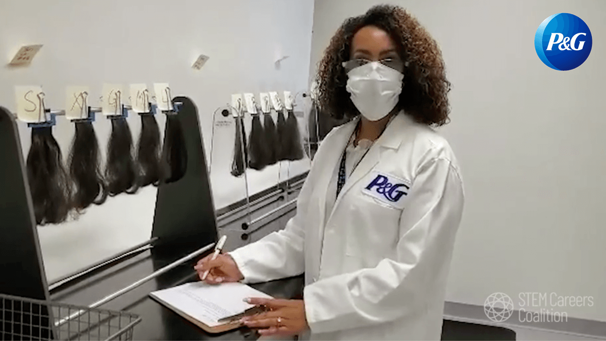 P&G STEM expert Nicole Epps is featured in a video series presented in partnership with Discovery Education.