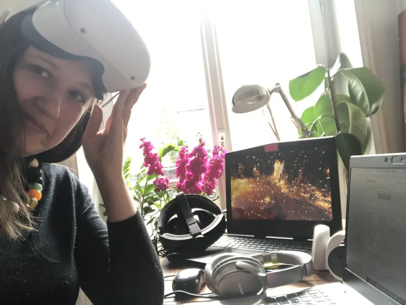 Ioana Matei with VR headset