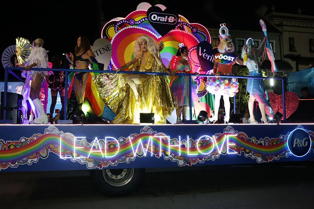 World pride vehicle