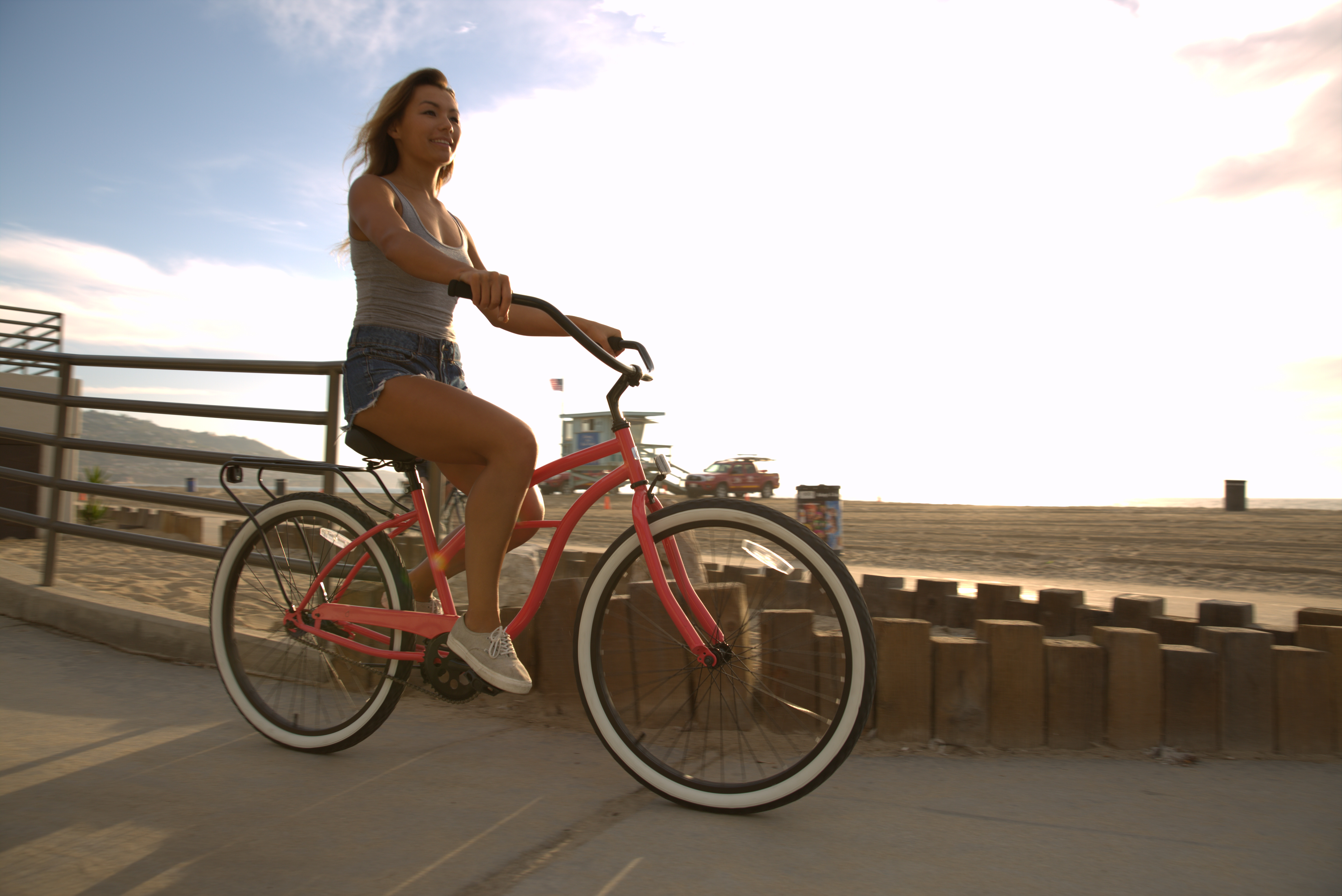 Lightest sales beach cruiser