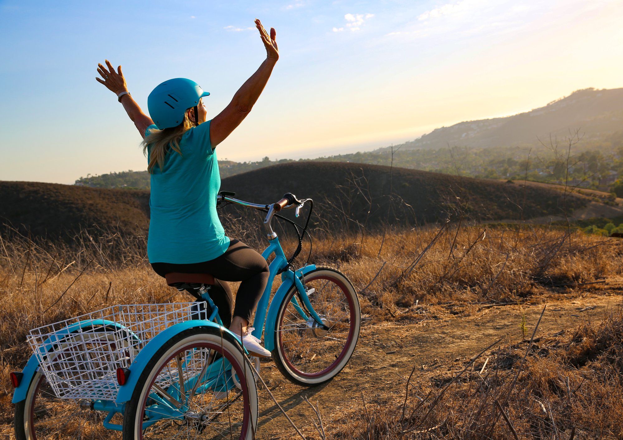 Mastering Uphill Rides How to Ride an Electric Tricycle Uphill 3