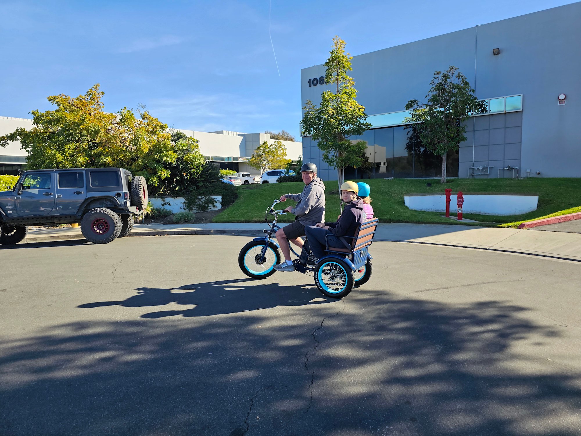 Cruise the Streets in Style with a Two-Passenger Electric Bike Rickshaw!