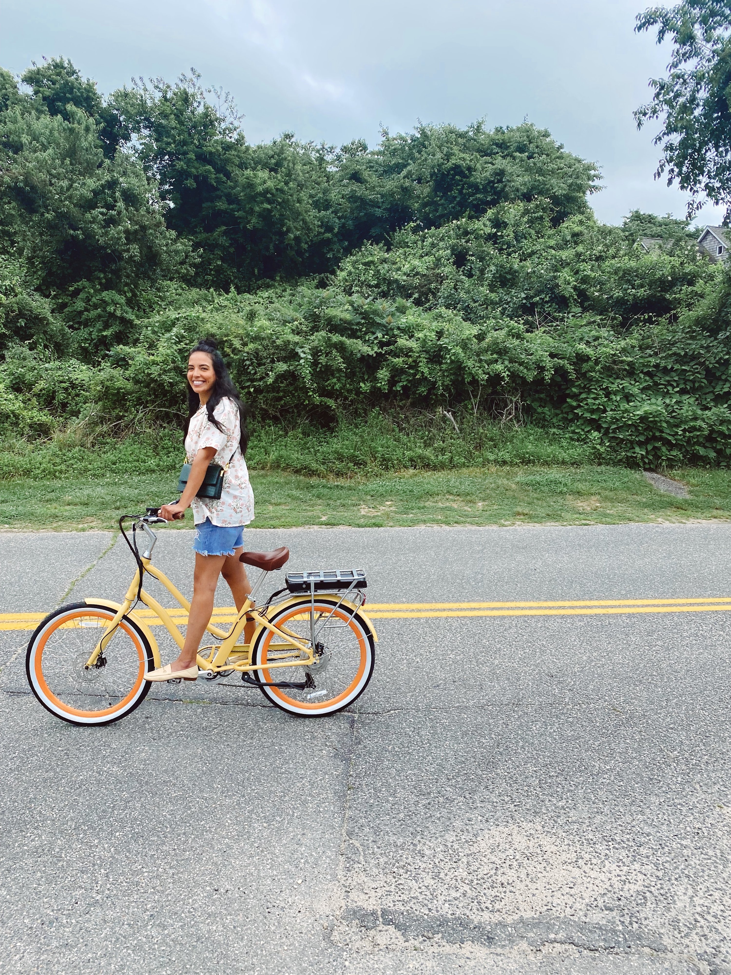 Picture of Best Electric Bikes to Ride to School: Find Your Perfect School ...