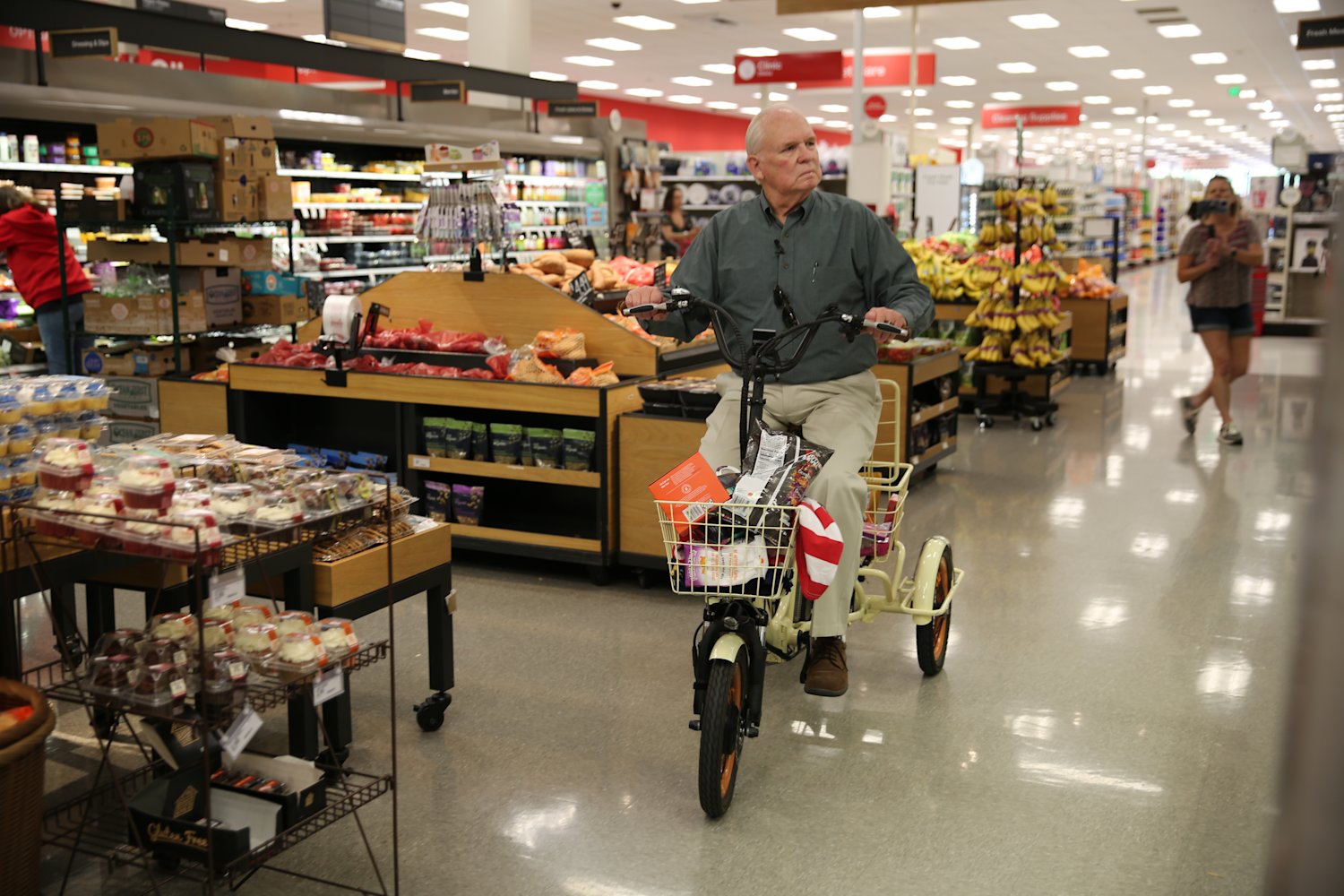 Electric Bikes for Seniors: What Over 55 Riders Need to Know ...