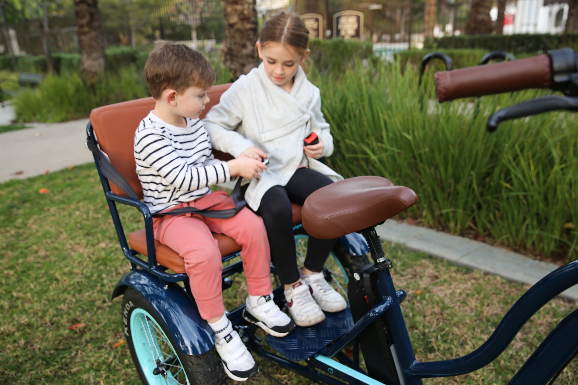 Experience the Fun of an Electric Bike for Two Passengers! Discover the Ultimate TwoSeater EBike