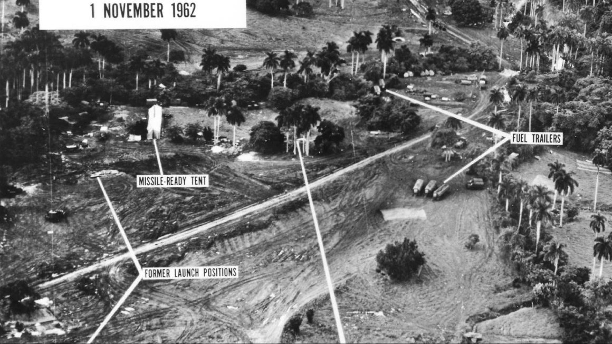 Советские ракеты на кубе 1962. Карибский кризис ракеты на Кубе. Ядерные ракеты на Кубе 1962 год. Карибский кризис 1962. Ракеты на Кубе 1962.