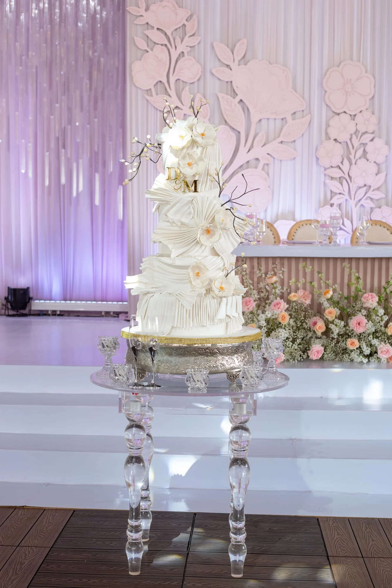 Wedding cake by Sarah Cakes