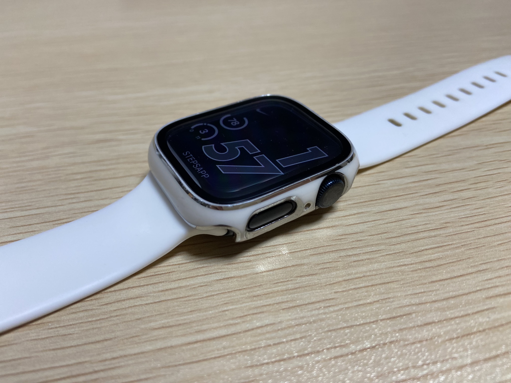 Apple Watchのケース（白）
