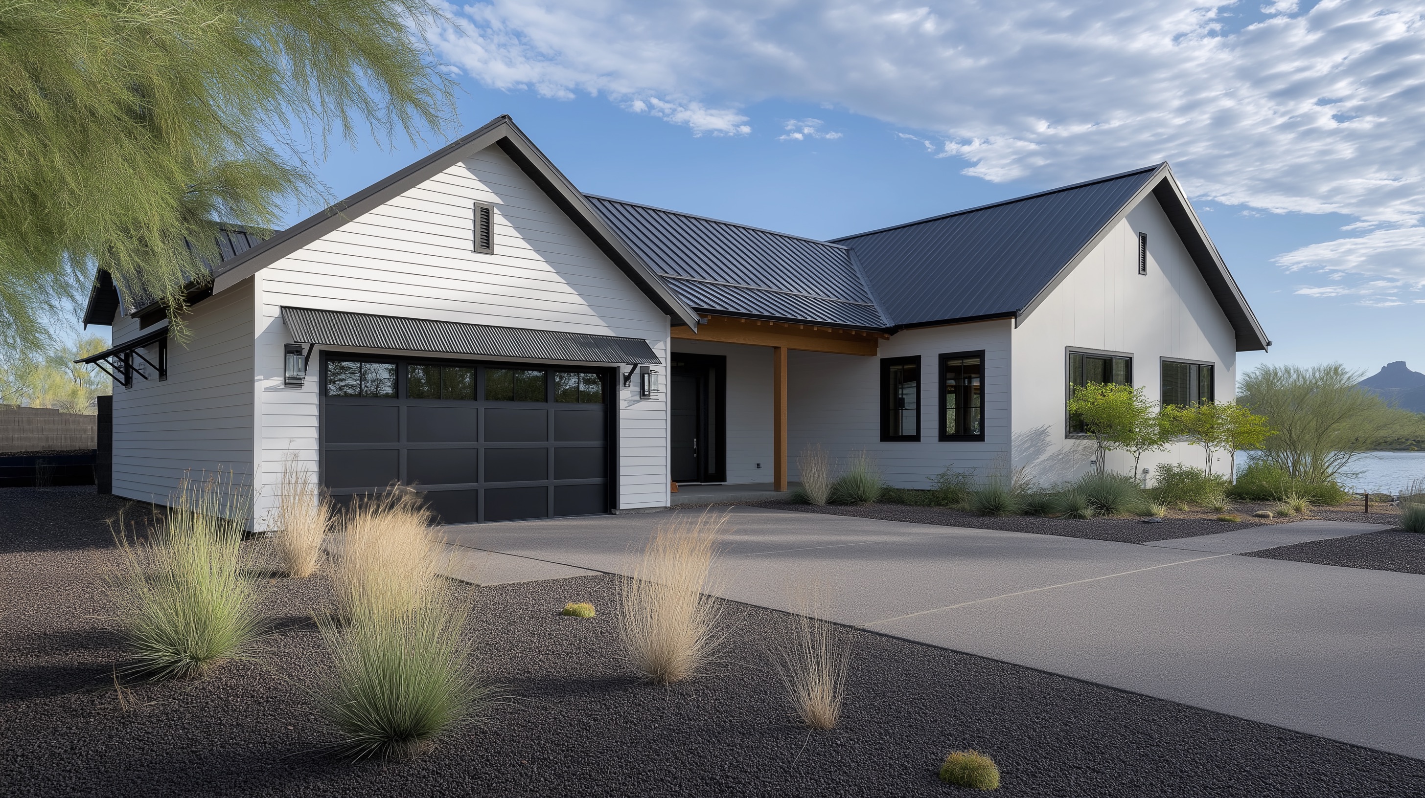 Detached Garage: Transform Your Space Today