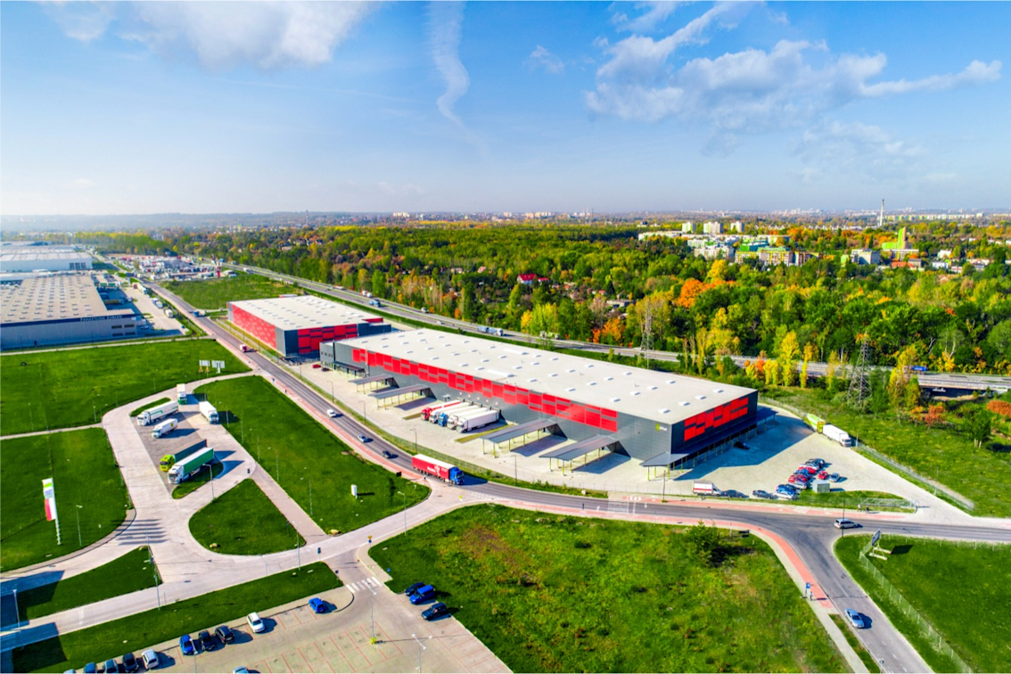 Services | Omida Sea And Air S.A.