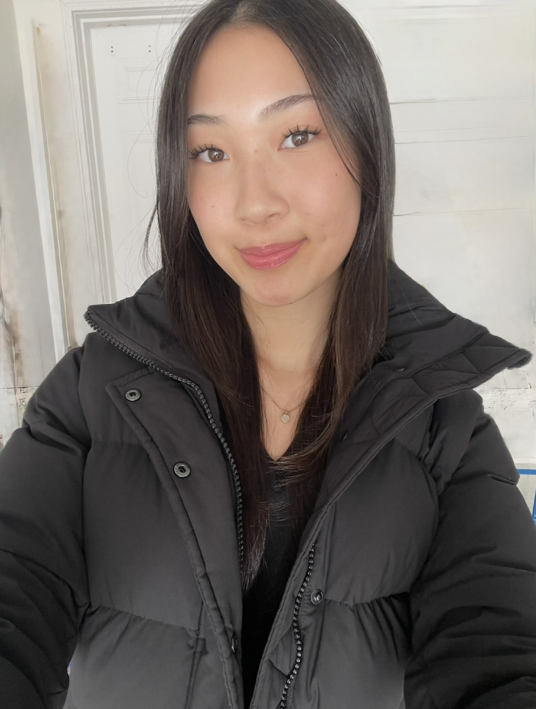 Lori Zhang  headshot