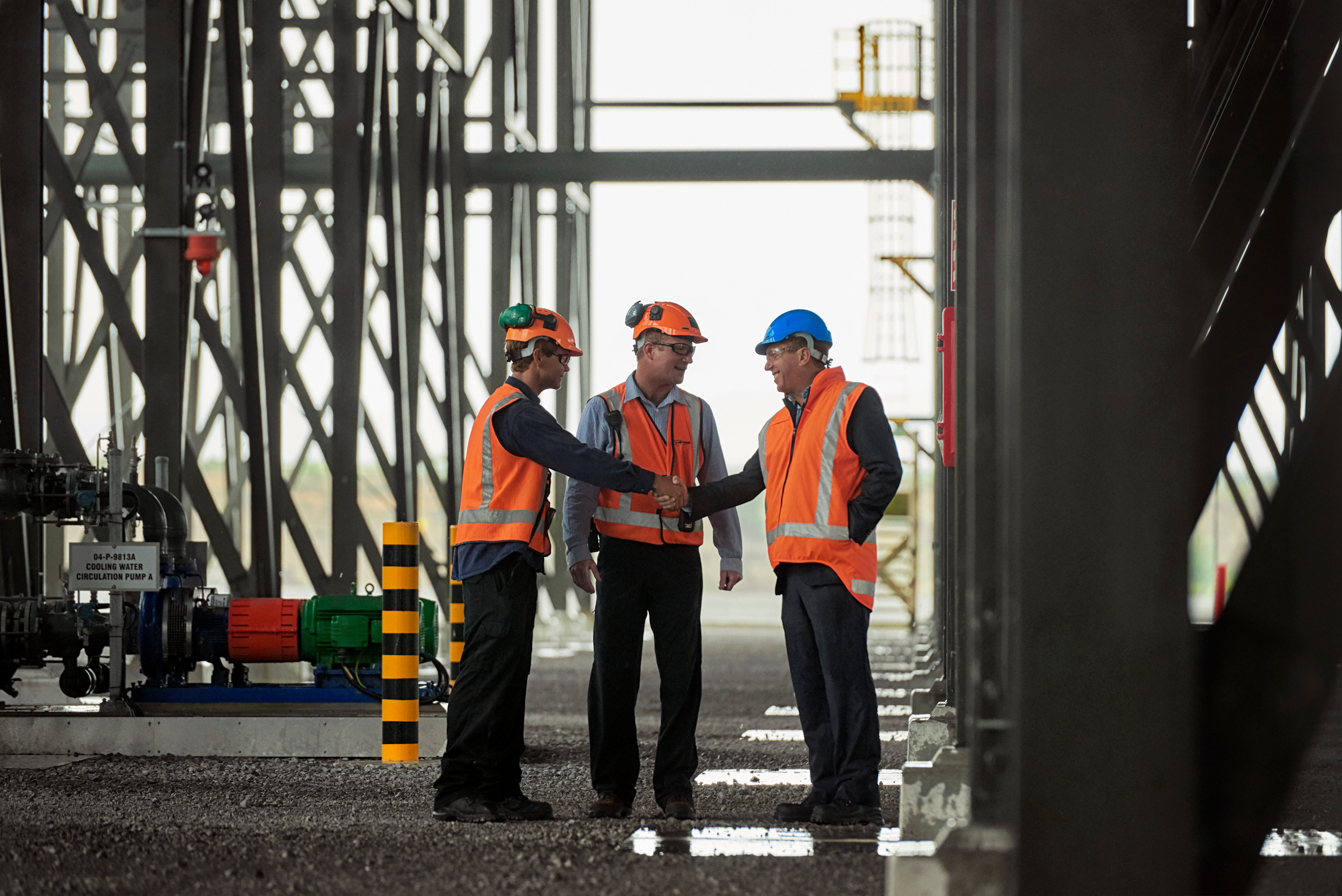 272251-empowering-teamwork