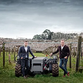 accordian 556x556@2 agritech