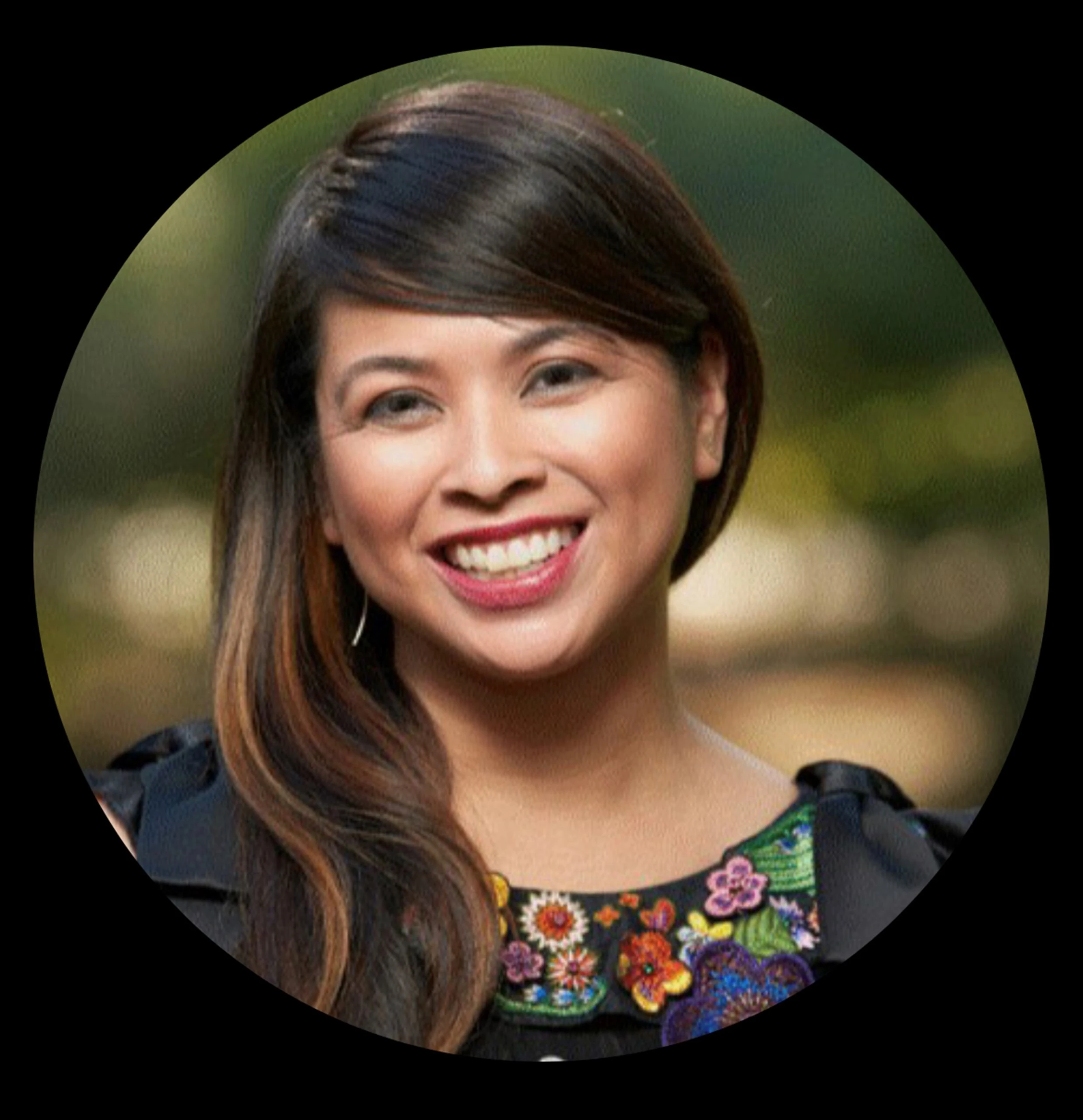 Annamarie Bermundo Senior Director, Marketing & Customer Experience
