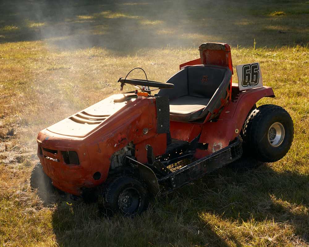 Lawn Mower Racing