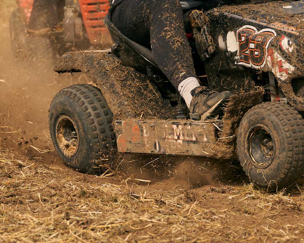 Lawn Mower Racing