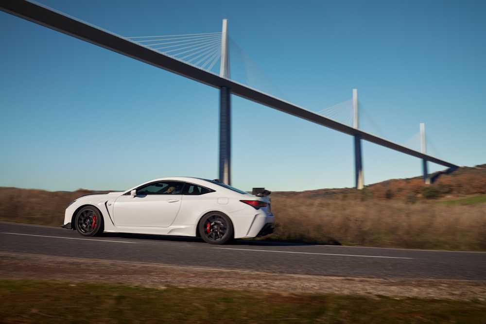 Lexus RCF