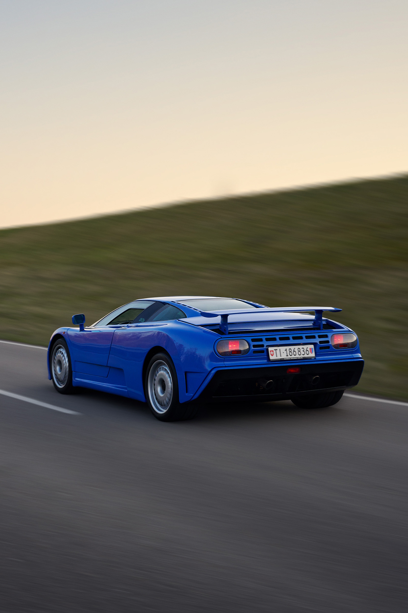 Bugatti EB110