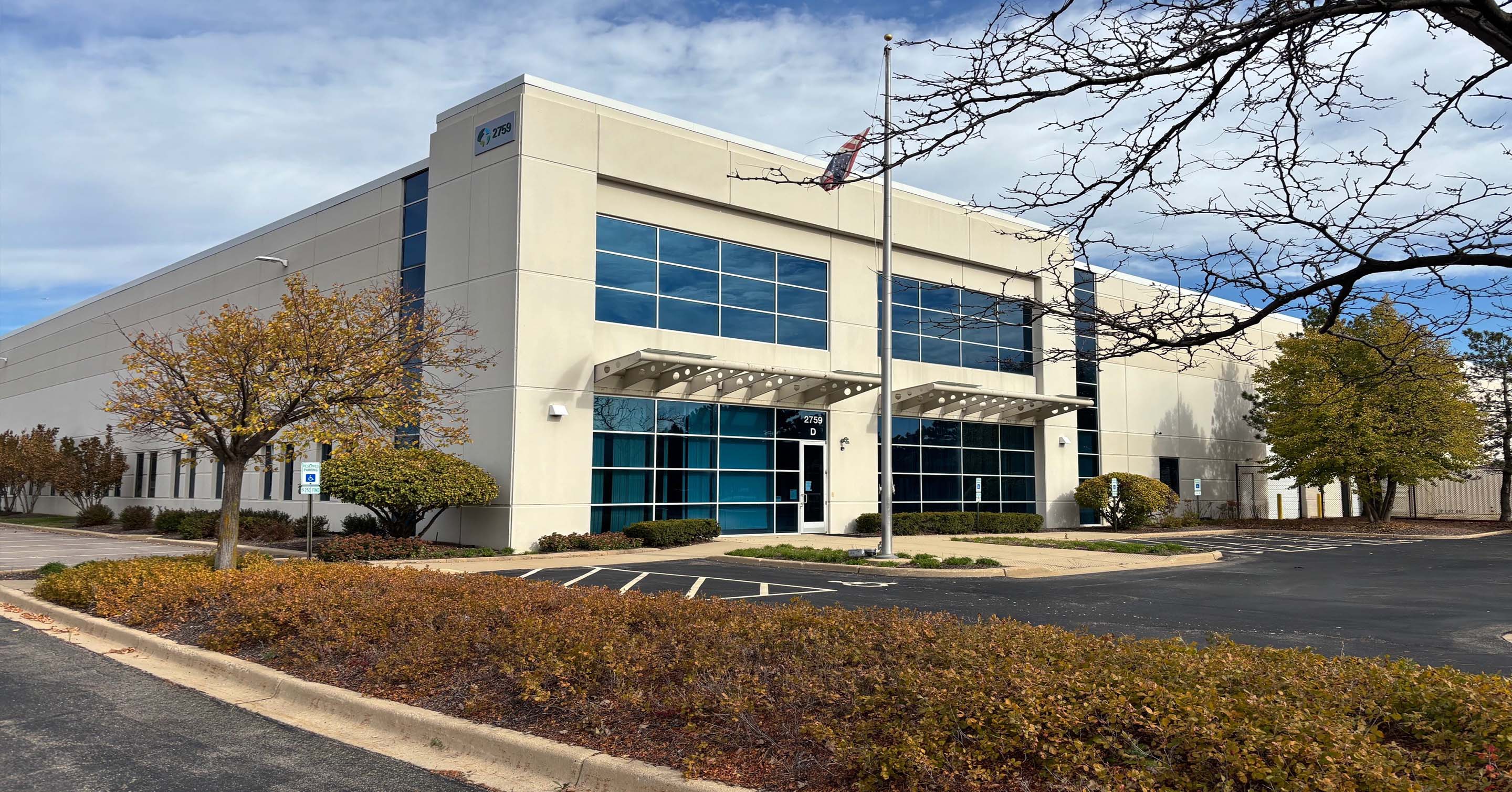 2759 N Eola Road, Aurora, IL 60502