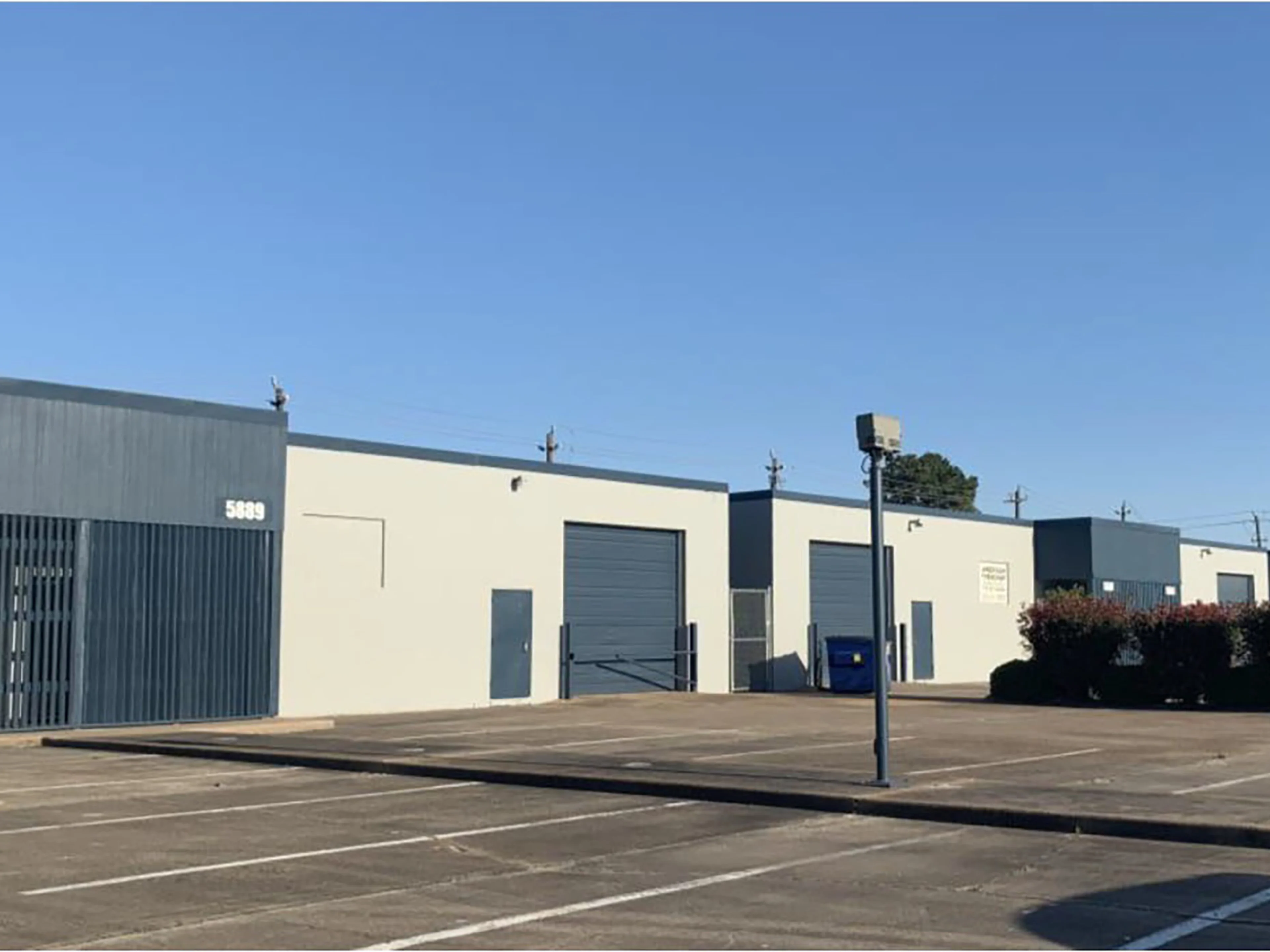 5845-5891 W 34th Street