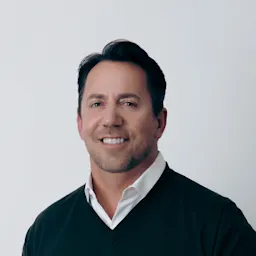 Bo Mills Headshot