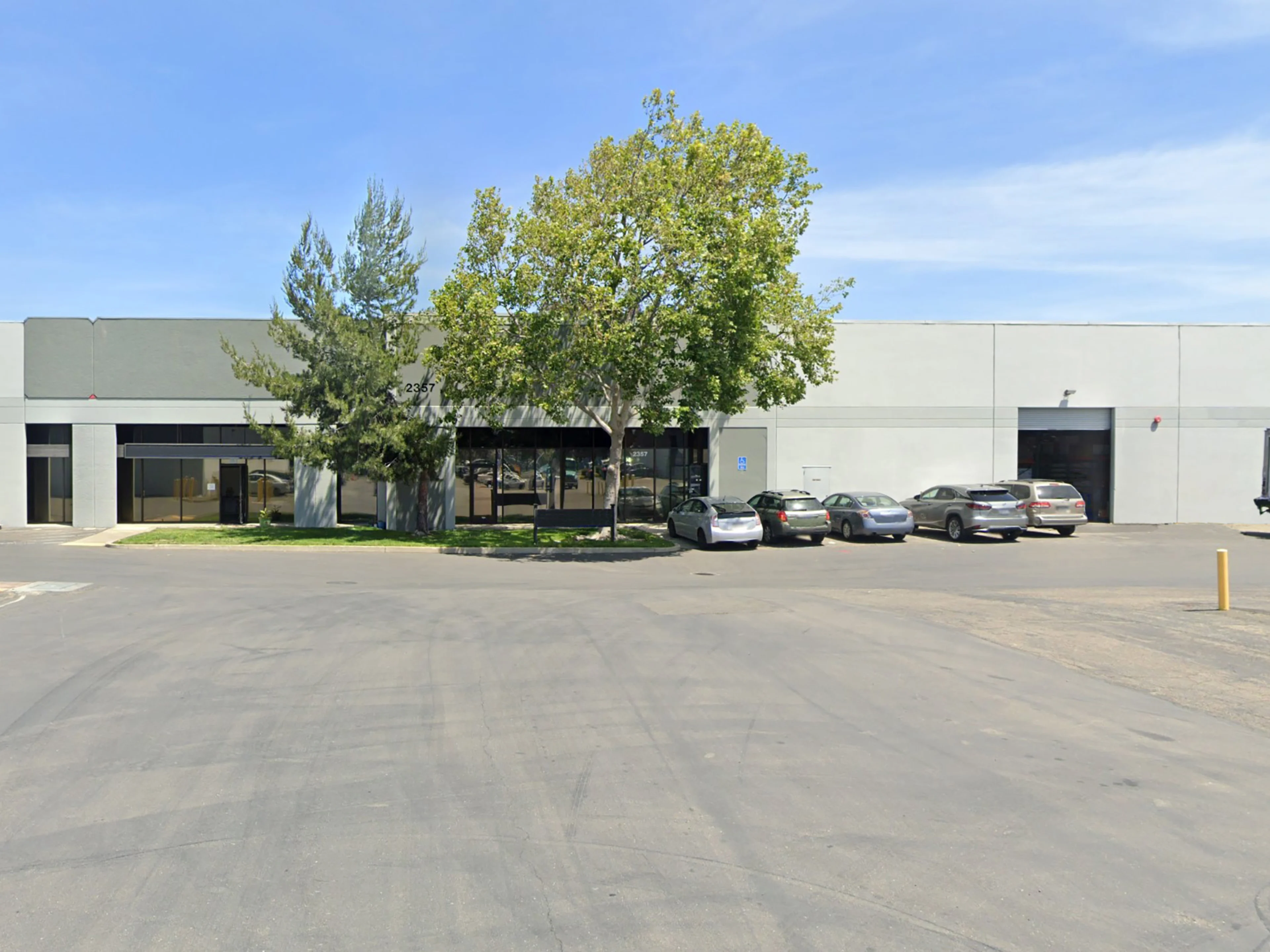 Parkway Commerce Center