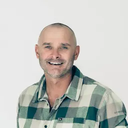 Eric Daschbach Headshot