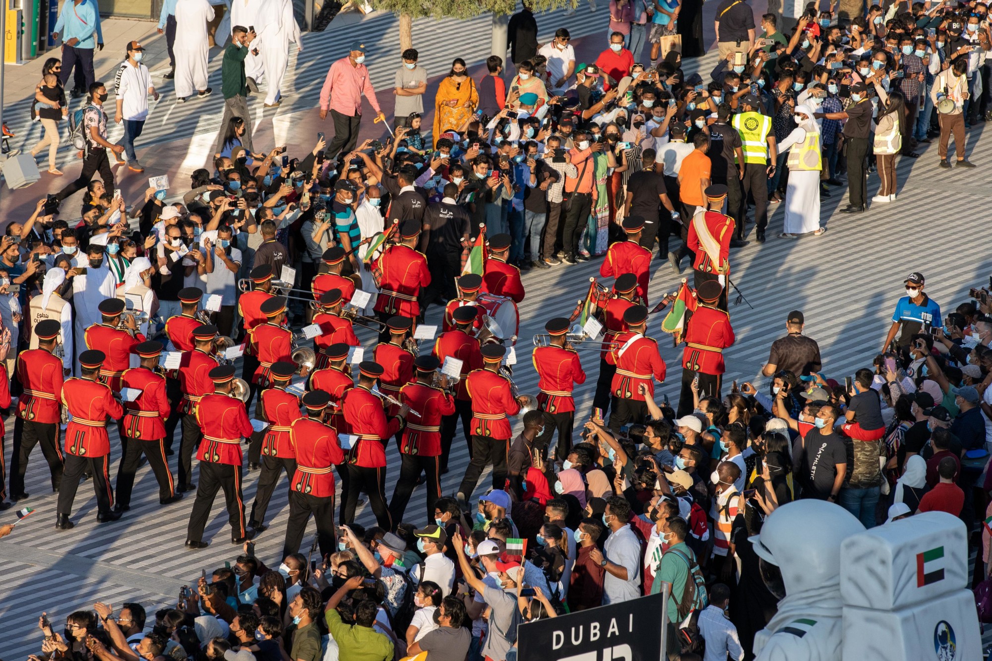 Colours of the World Parade during UAE National Day and the Golden Jubilee Celebrations m15966