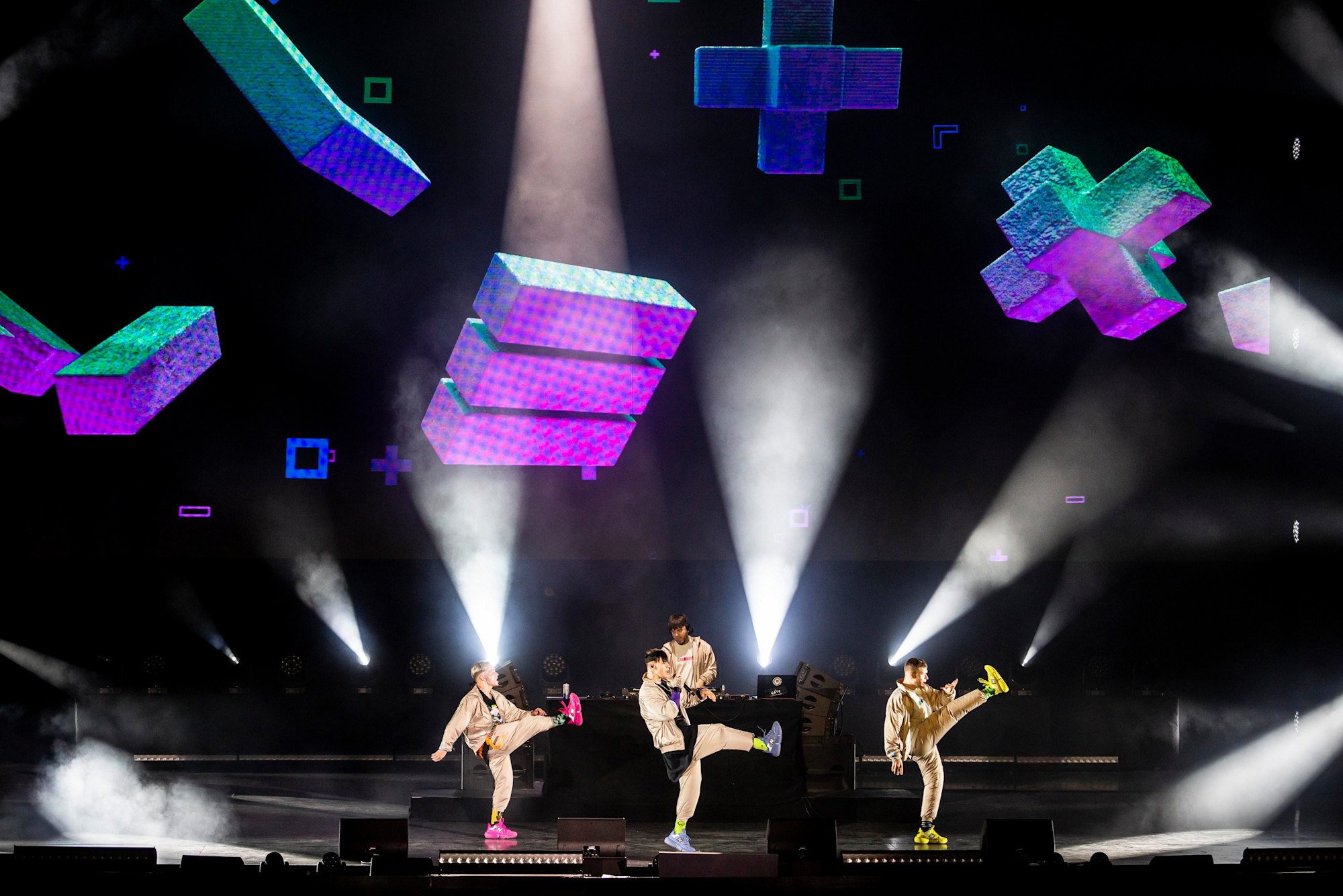 Niletto performs during Moscow Night at Jubilee Stage m16925