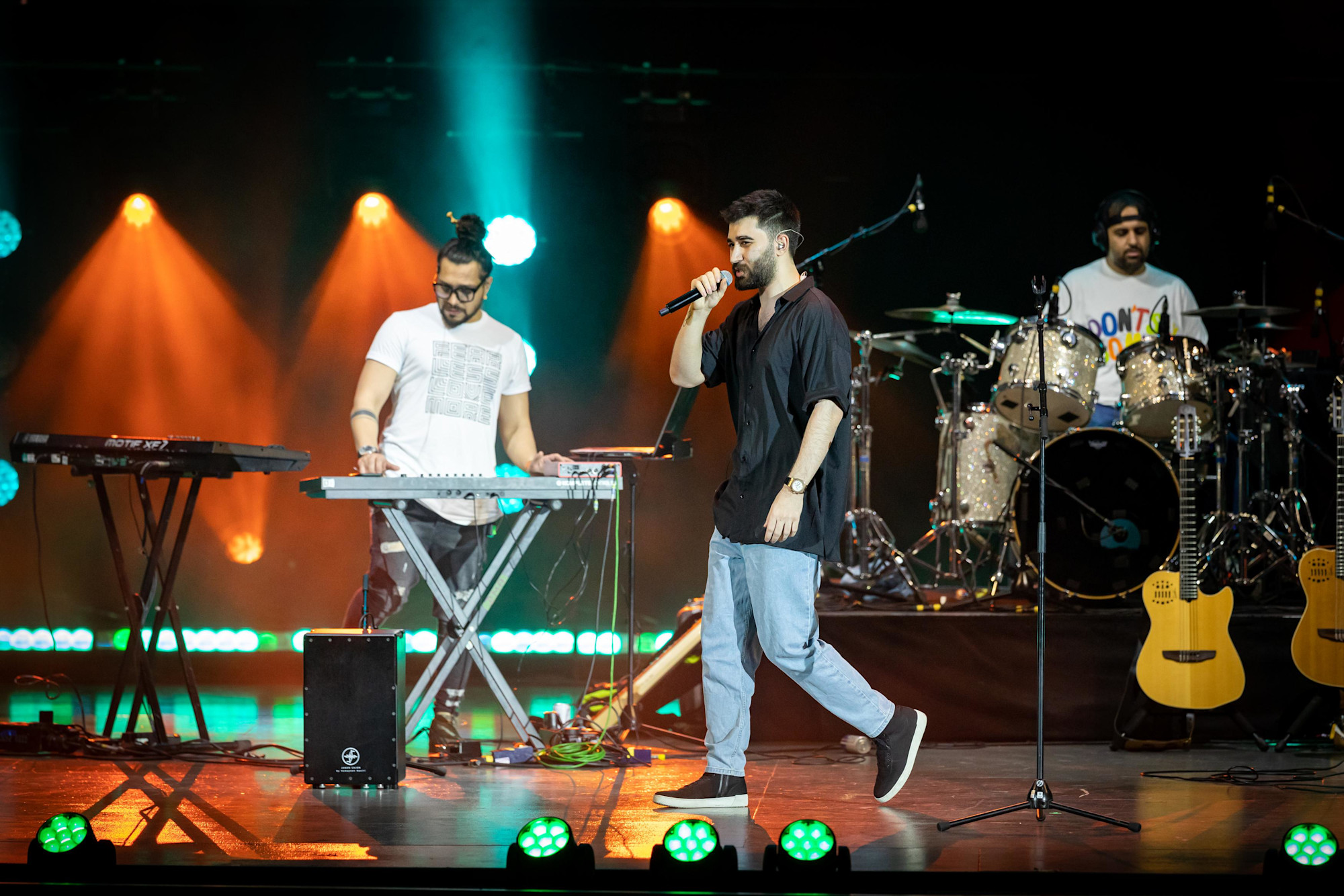 Ali Yasini Presents Young & Connecting Minds at Dubai Millennium Amphitheatre m66284