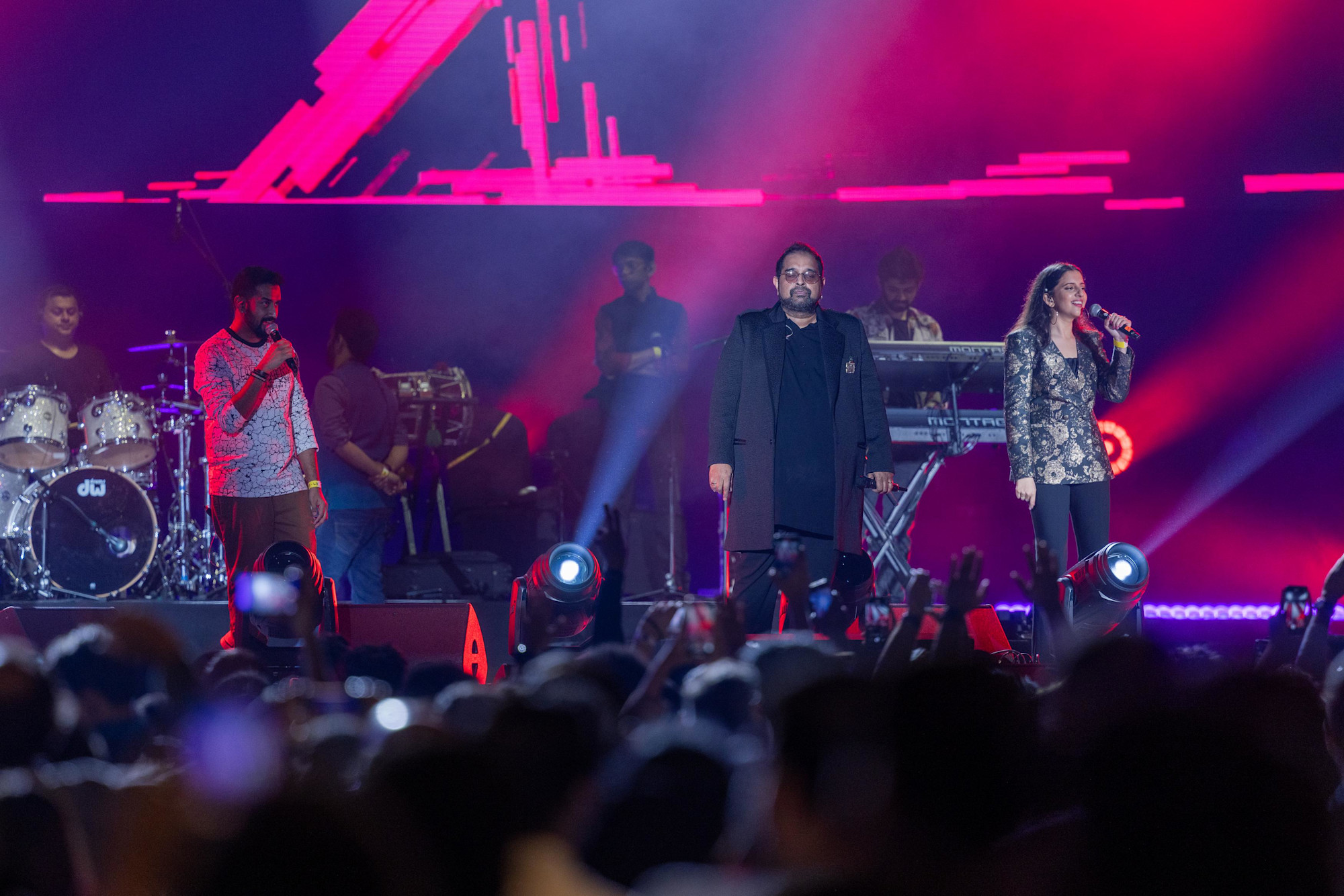 Shankar–Ehsaan–Loy perform at Jubilee Stage m43440