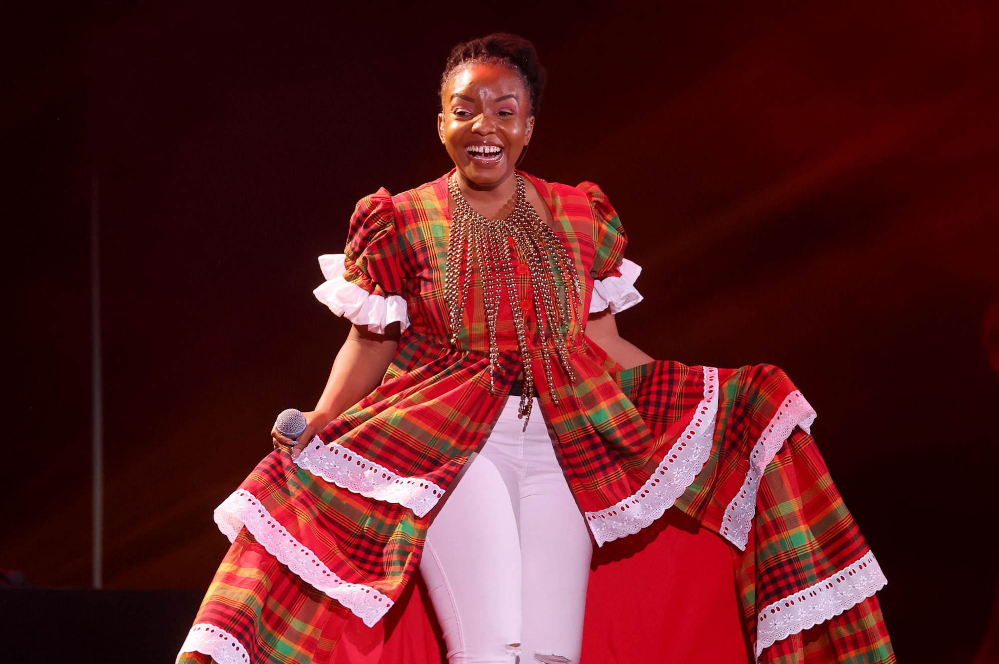 Helen-s Song Saint Lucia at Dubai Millennium Amphitheatre m53733