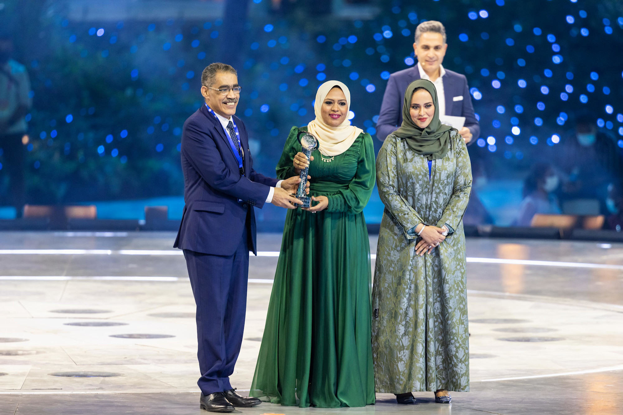 H E Mona Al Marri, President of DPC and Secretary General of the Arab Journalism Award speaks at the Arab Journalism Awards at Al Wasl m14488