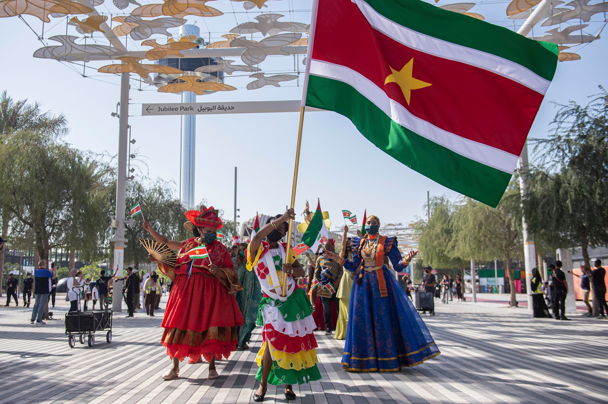 Suriname National Day Parade m13950